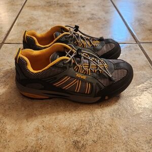 Teva Charge Hiking Shoes